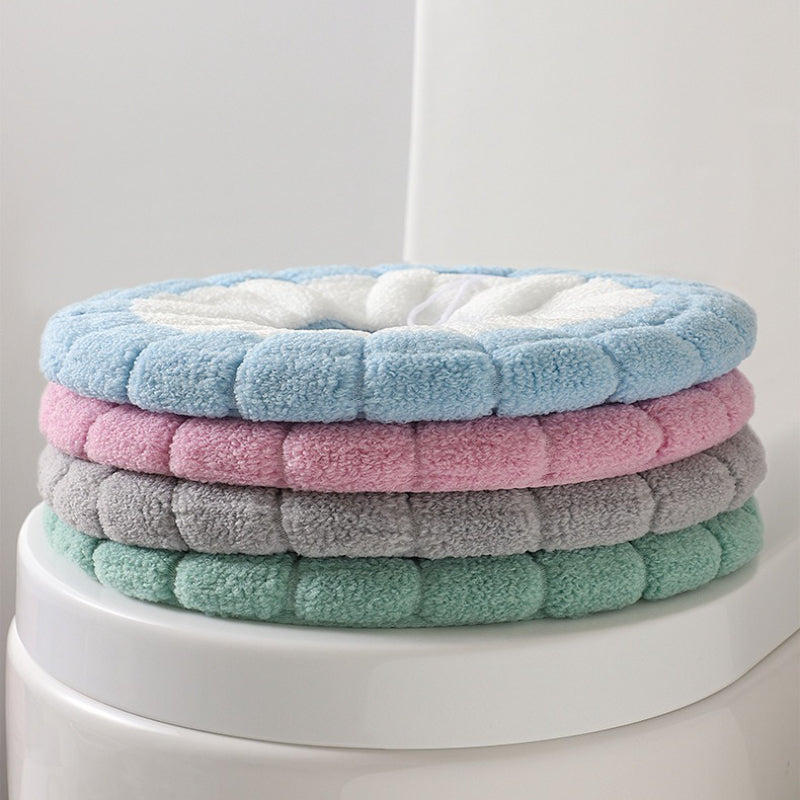 4 colors to choose from, four-season universal toilet seat cushion, no dirty hands, good cushion, cute big warm hand-held ring cushion, bathroom accessories, fashion toilet cover, comfortable seat cover, plush fabric, soft filling, universal model